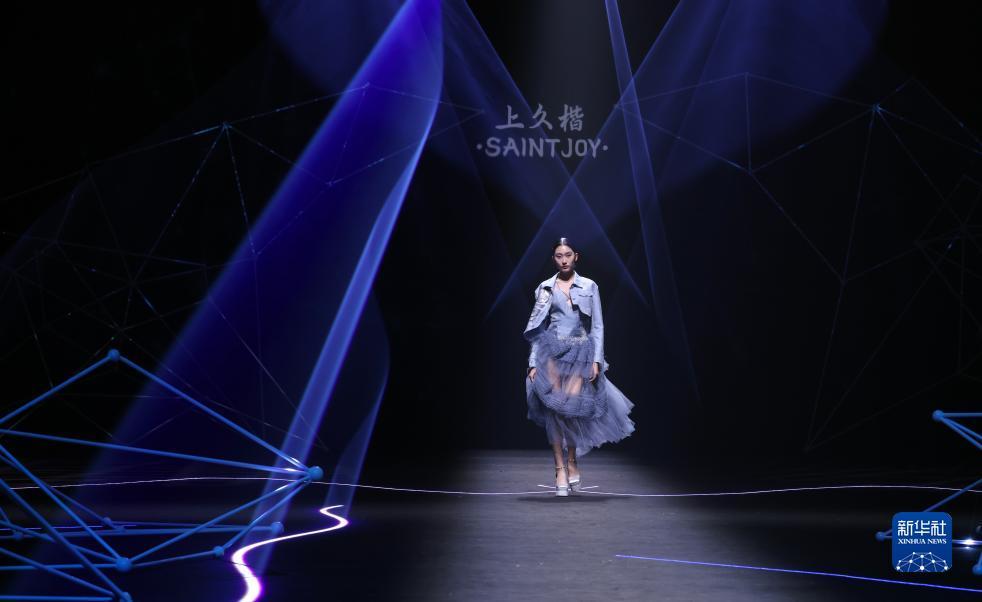 pj网址大全
